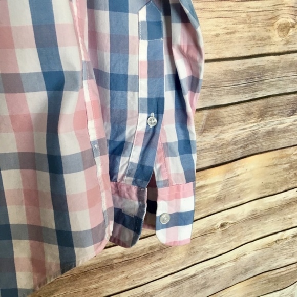 J. CREW | Regular Fit Button Down Size Small - Picture 5 of 6